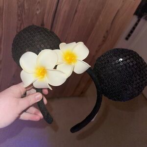 Disney Aulani Plumeria Ears
